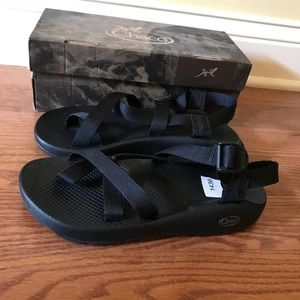 Men’s Chacos - Size 9